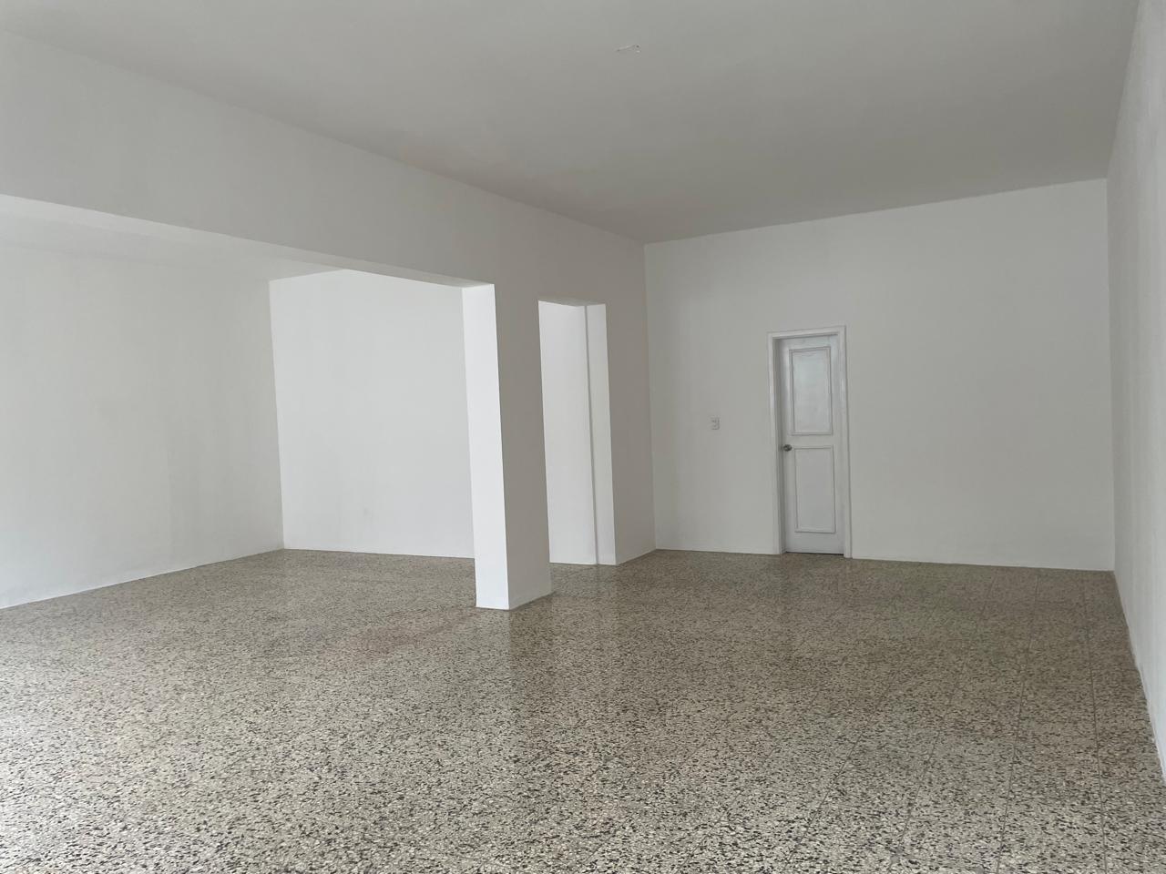Local Comercial en Alquiler – Av. 27 de Febrero 311 Santo Domingo Foto 7307424-10.jpg