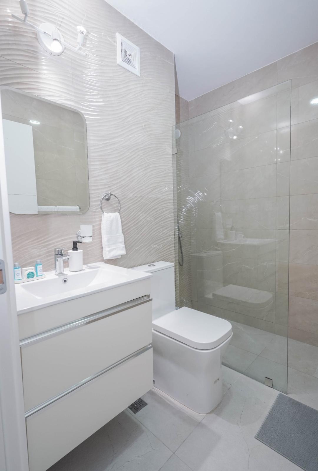 Rento apartamentos de 1 habitación en Playa Nueva Romana Foto 7307567-4.jpg