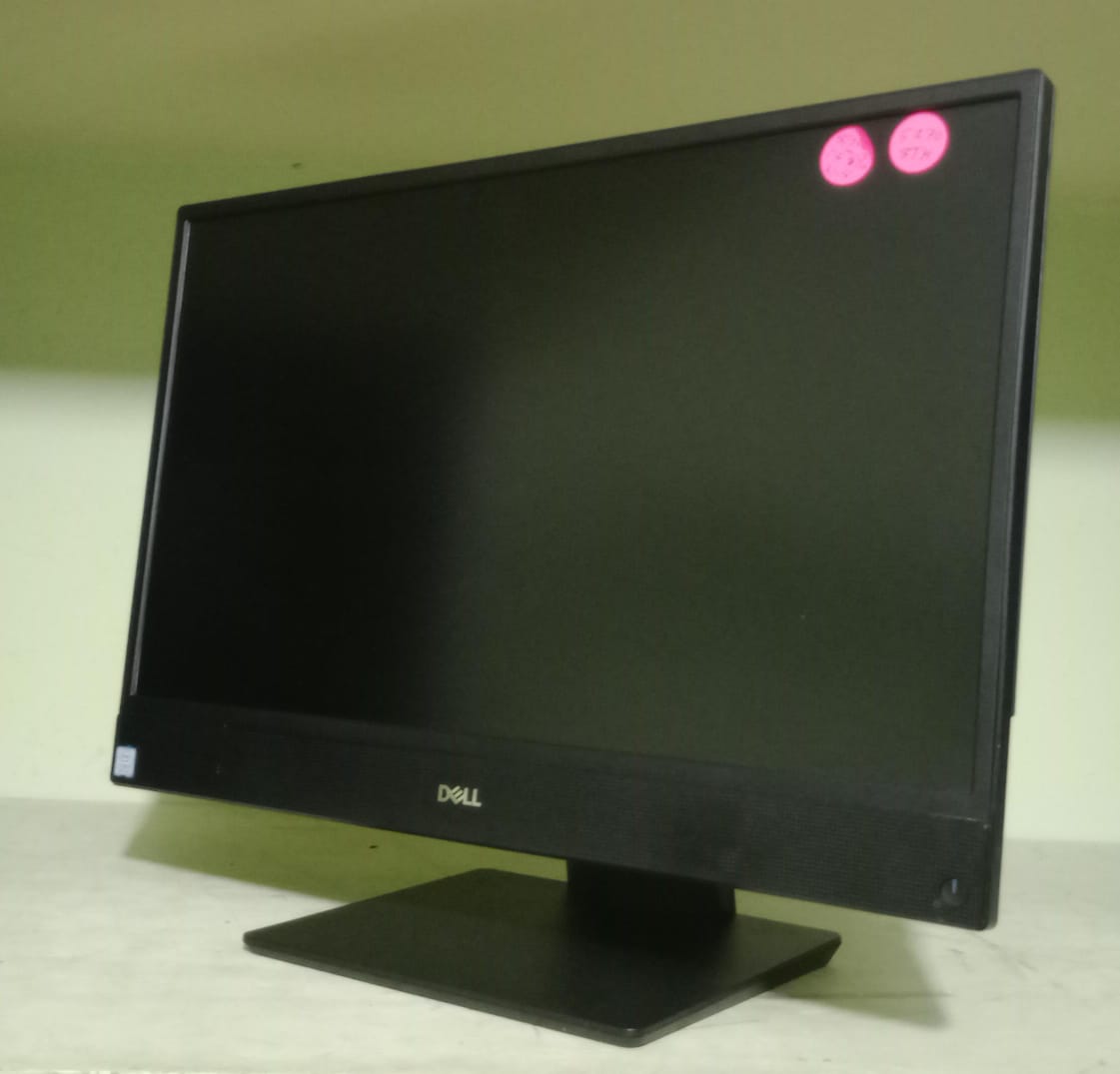 COMP. ALL IN ONE DELL 5270 CORE i5 A 3.0  8VA GEN SSD 256GB MEMORIA 16 Foto 7307836-2.jpg