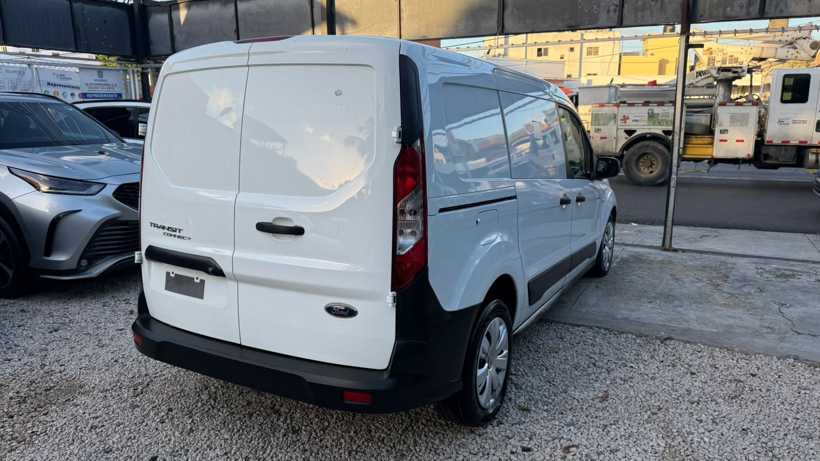FORD TRANSIT CONNECT XL  2020 Foto 7309148-6.jpg