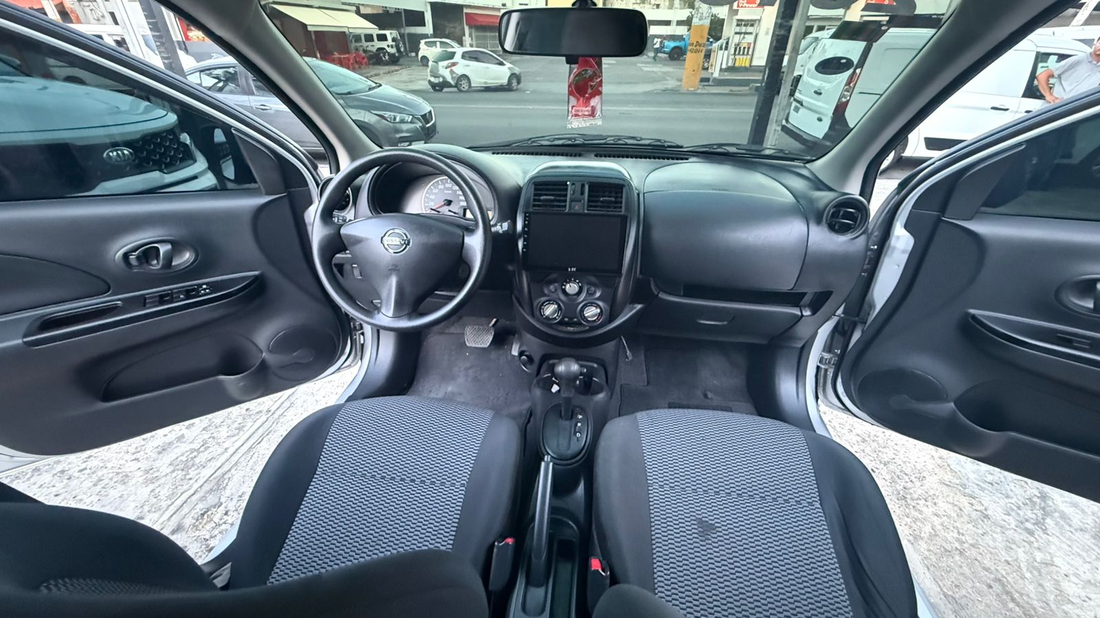 NISSAN MARCH 2019 Foto 7309149-8.jpg