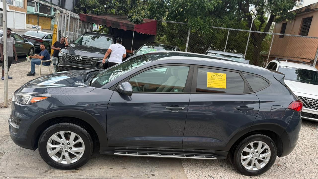 HYUNDAI TUCSON SE 2021 Foto 7309190-3.jpg