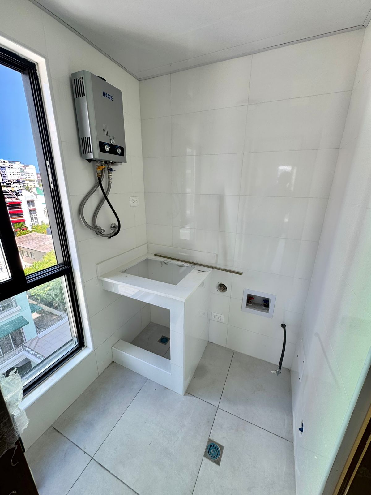 Apartamento Nuevo en Venta EVARISTO MORALES USD 280000.00 FECHA DE ENT Foto 7309267-7.jpg