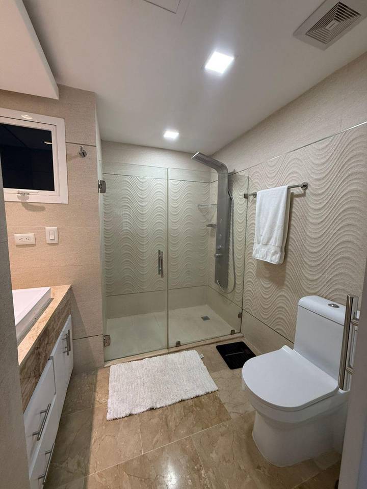 Vendo Apto en Torre MAR AZUL frente Parque Mirador Sur Piso 15 257 Mts Foto 7309346-7.jpg
