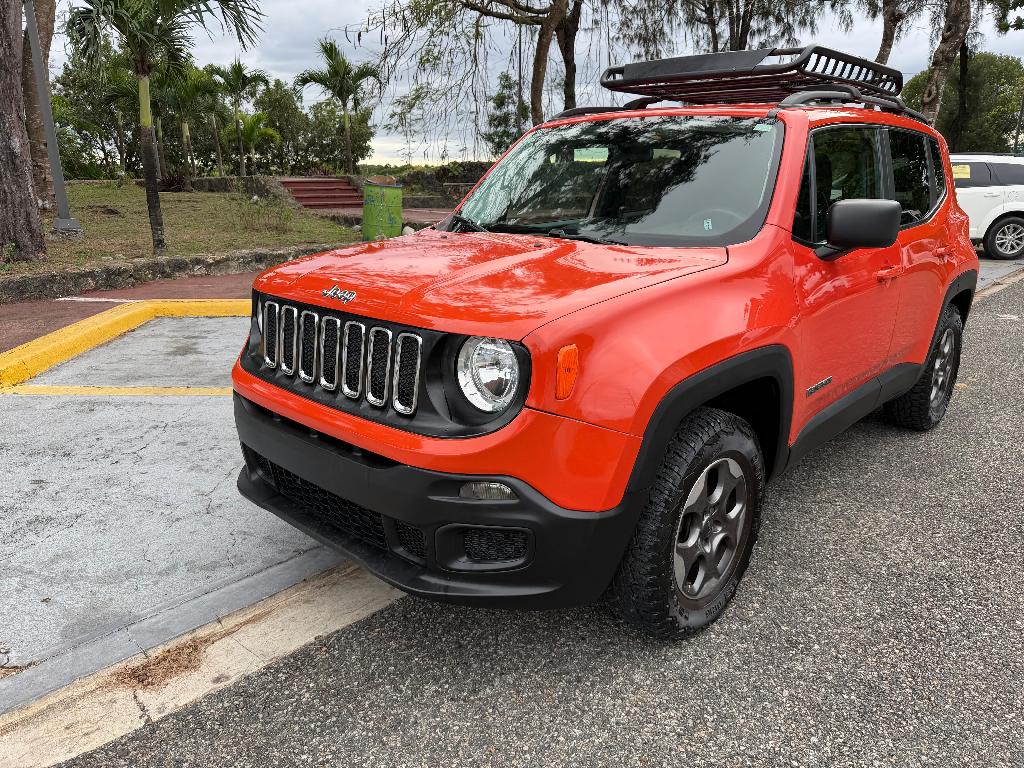 Jeep Renegade Sport 2017 4X4 impecable Foto 7310159-1.jpg