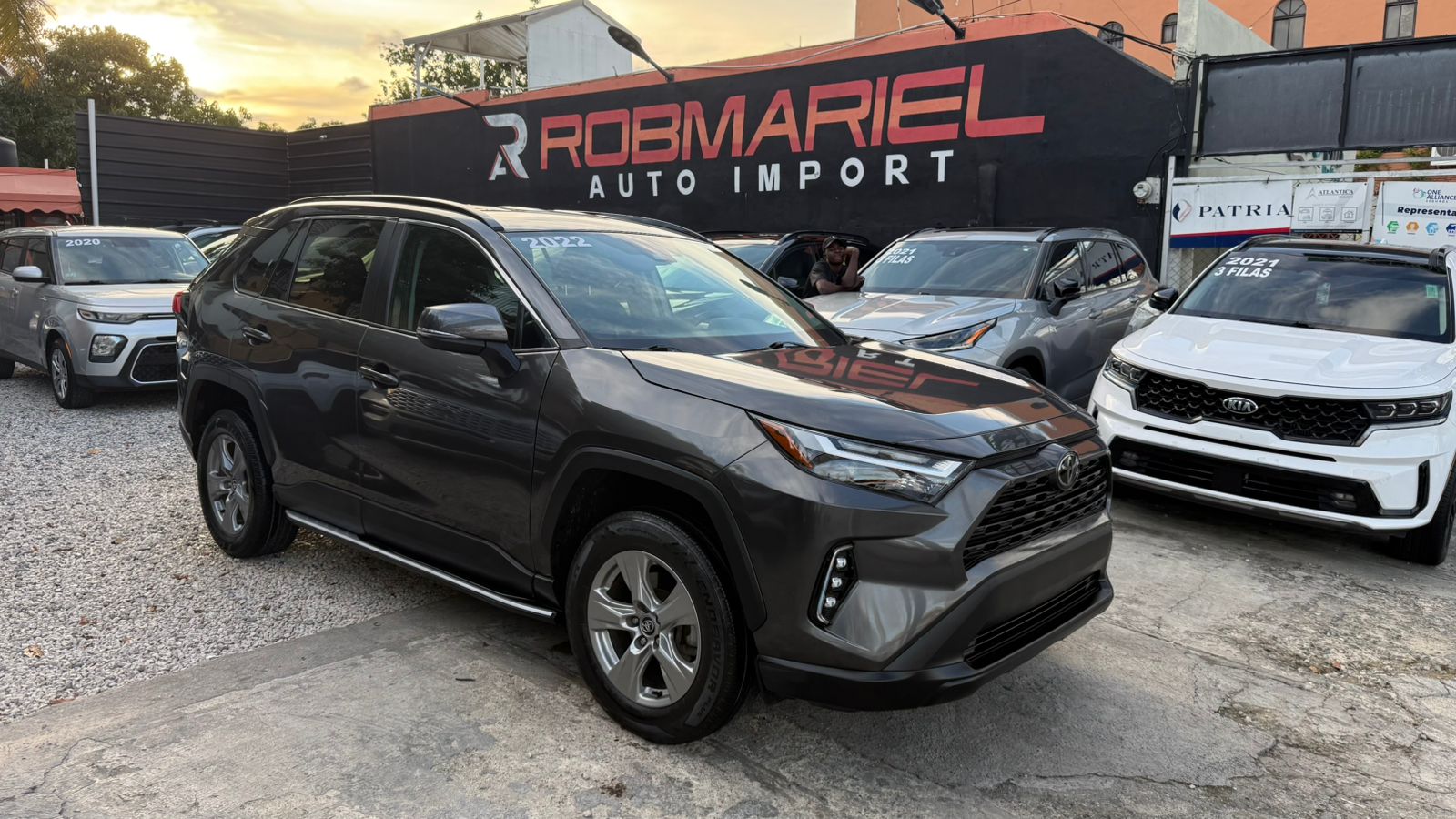 TOYOTA RAV4 XLE 2022 Foto 7310485-1.jpg