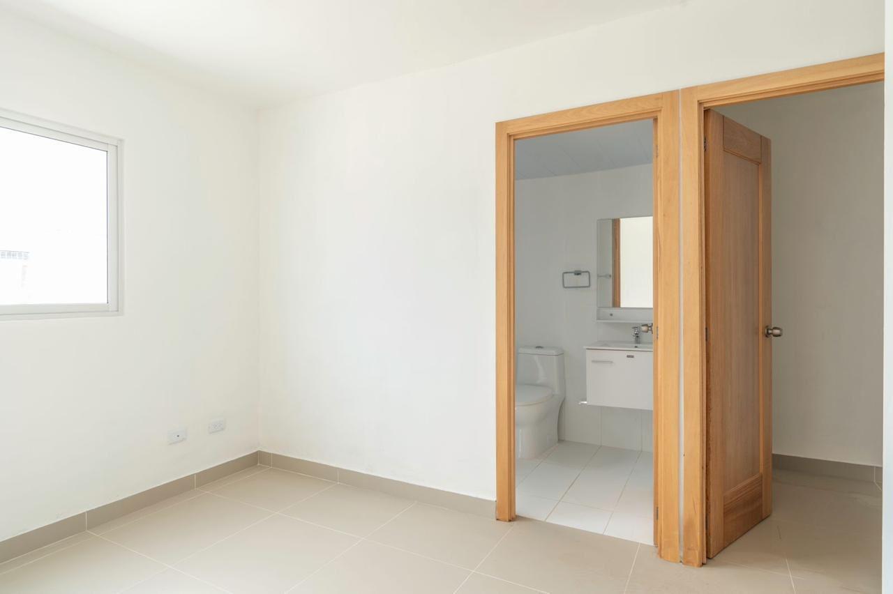 Hermoso Apartamento en Venta en Ensanche Isabelita  Foto 7311953-2.jpg
