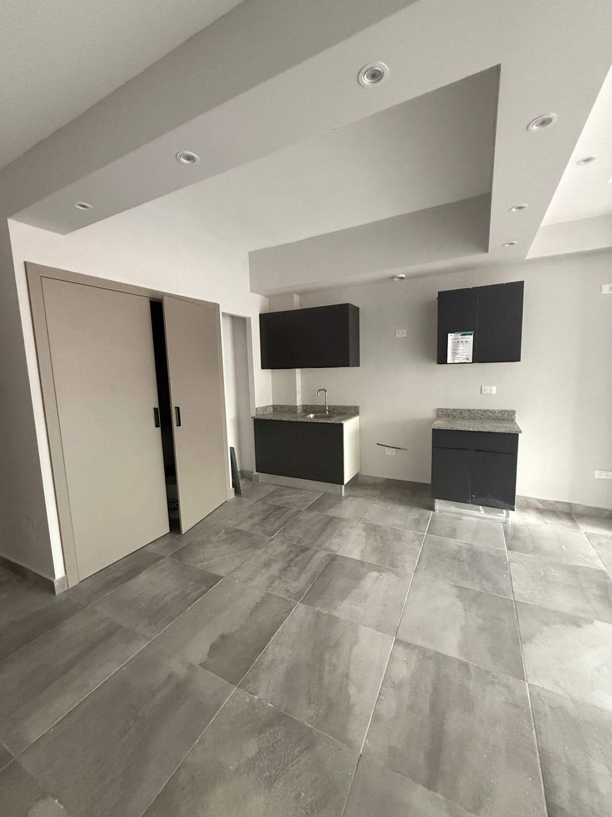 Alquiler de apartamento con 2 habitaciones en Serralles Foto 7312003-7.jpg