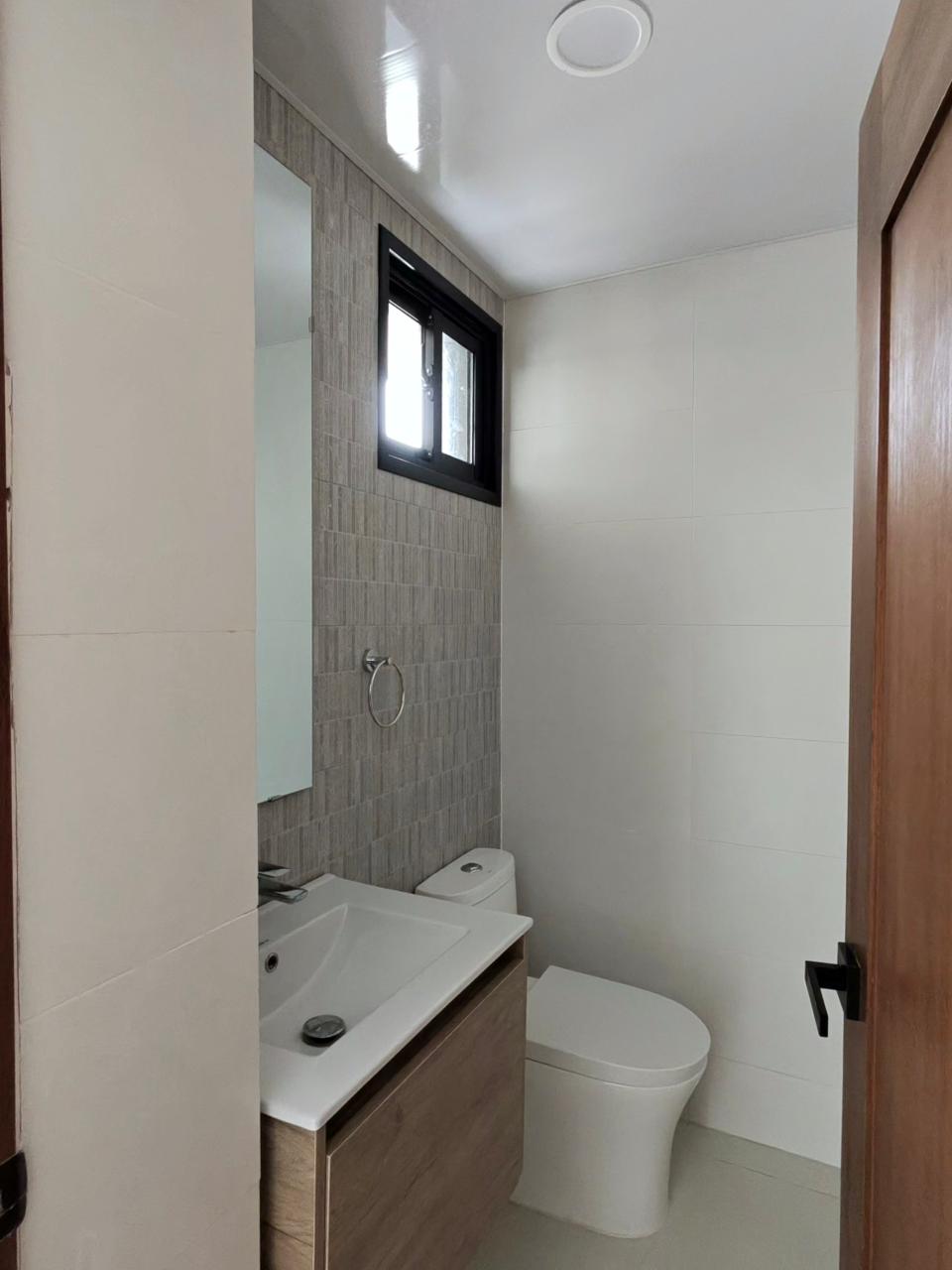 ???? VENTA DE APARTAMENTO PRIMER NIVEL CON PATIO Y JACUZZI EN PROLONG Foto 7312745-6.jpg
