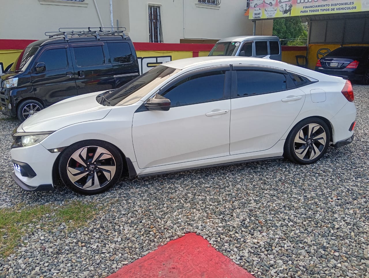 HONDA CIVIC AÑO 2016 LX EN SU LATA DE SALSA OFERTA FINANCIAMIENTO DISP Foto 7313484-4.jpg
