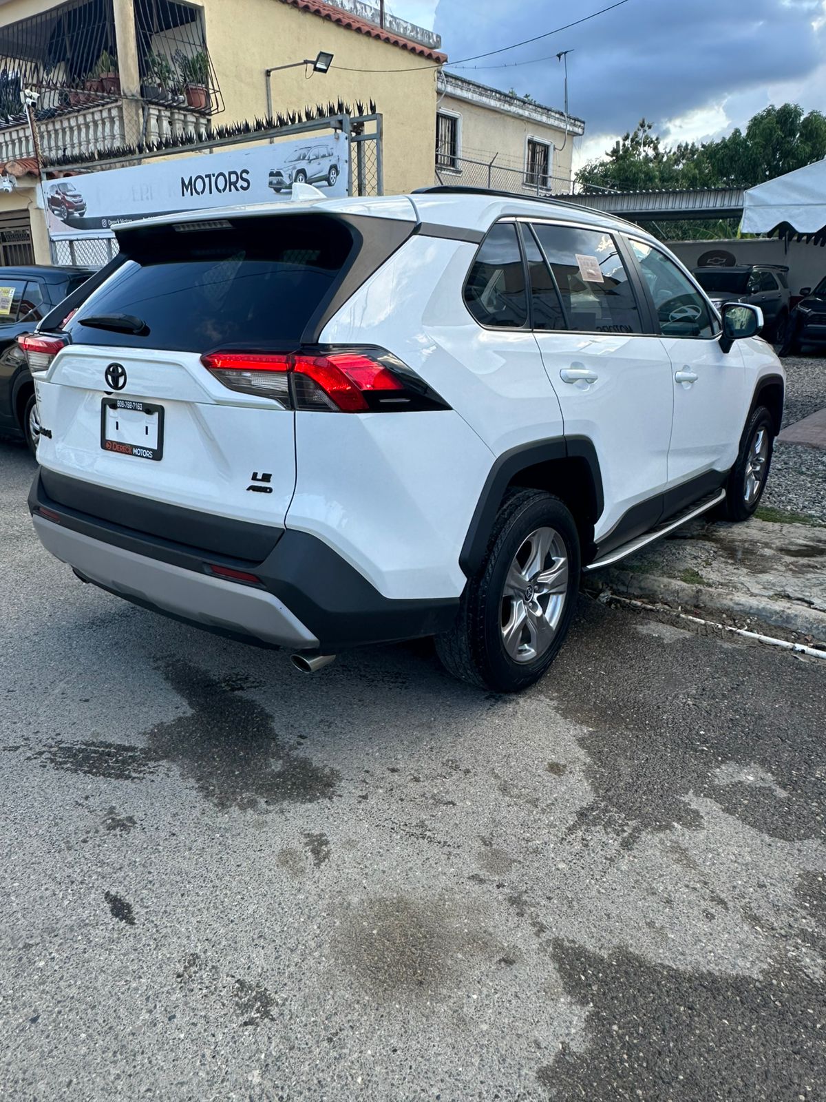 Toyota Rav4 LE 2020 Foto 7313530-3.jpg