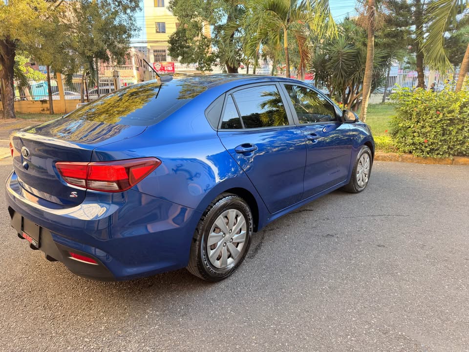 Kia Rio S 2020  CLEAN CARFAX EXCELENTE CONDICIONES MOTOR DOCH  NUEVOOO Foto 7313551-4.jpg