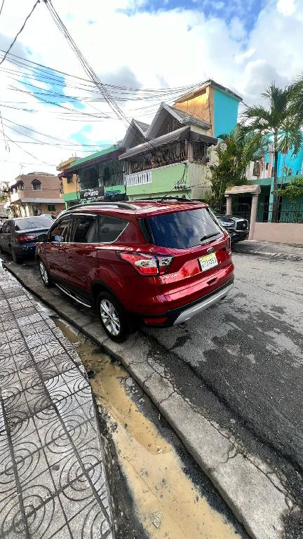 vendo ford escape 2018 motor 1.5 ecoboost super economica cero fallo  Foto 7313572-2.jpg