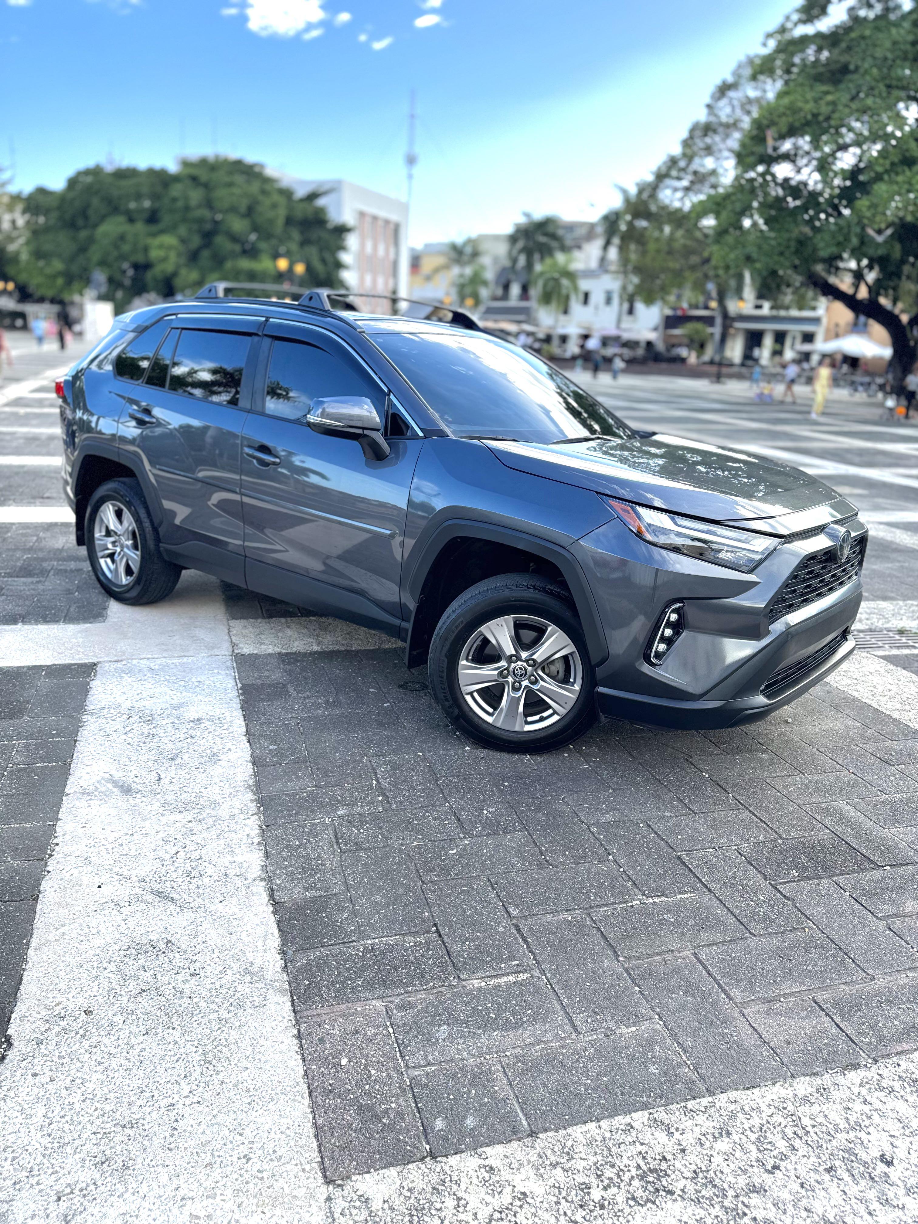 Toyota RAV4 XLE 2023 Foto 7313576-7.jpg