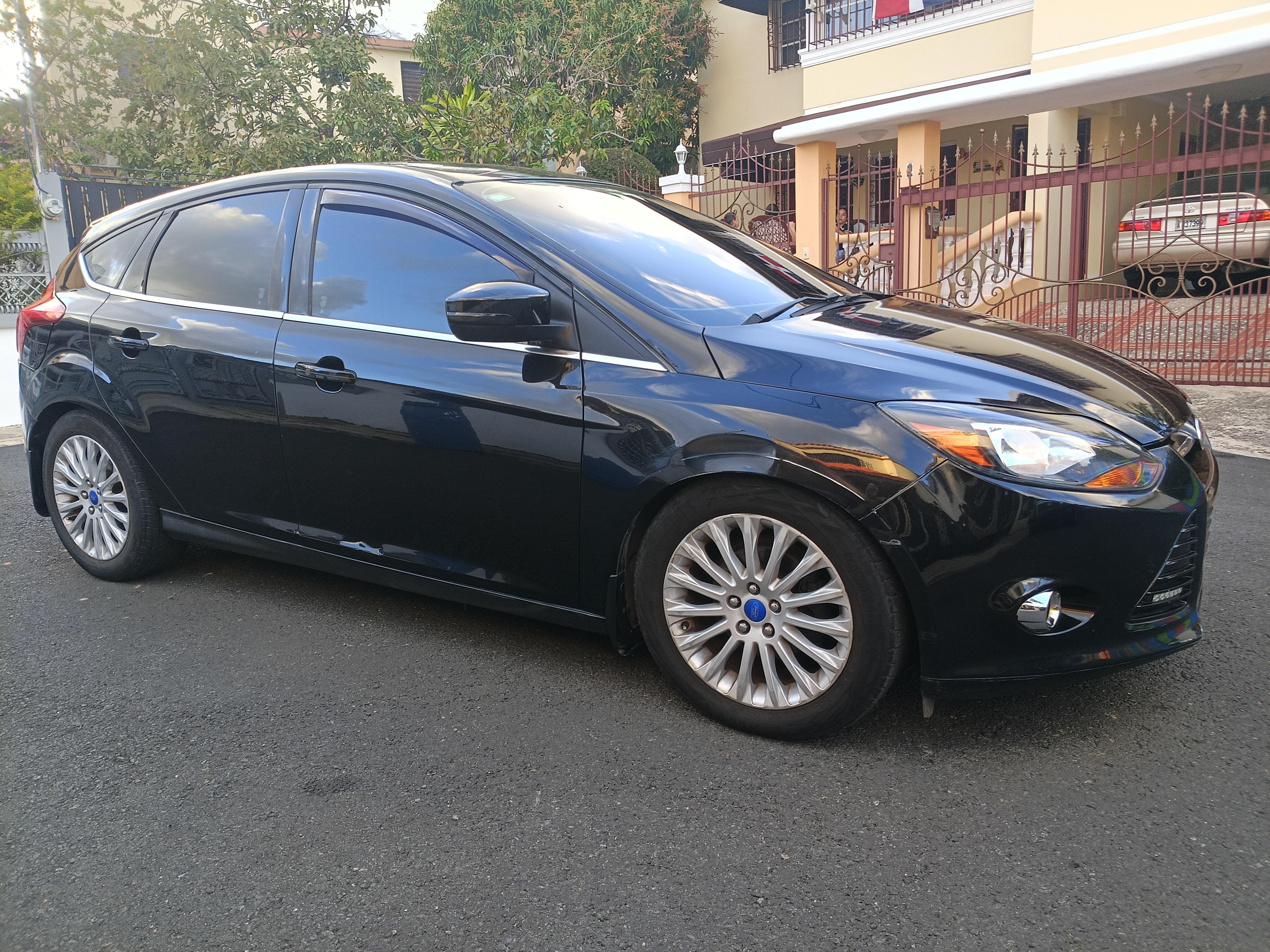 Ford Focus Titanium 12  Foto 7313577-2.jpg