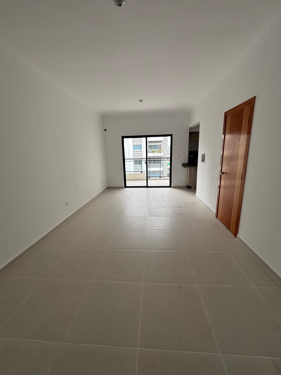 Alquiler de apartamento nuevo en el sector de Evaristo Morales Santo D Foto 7313632-4.jpg