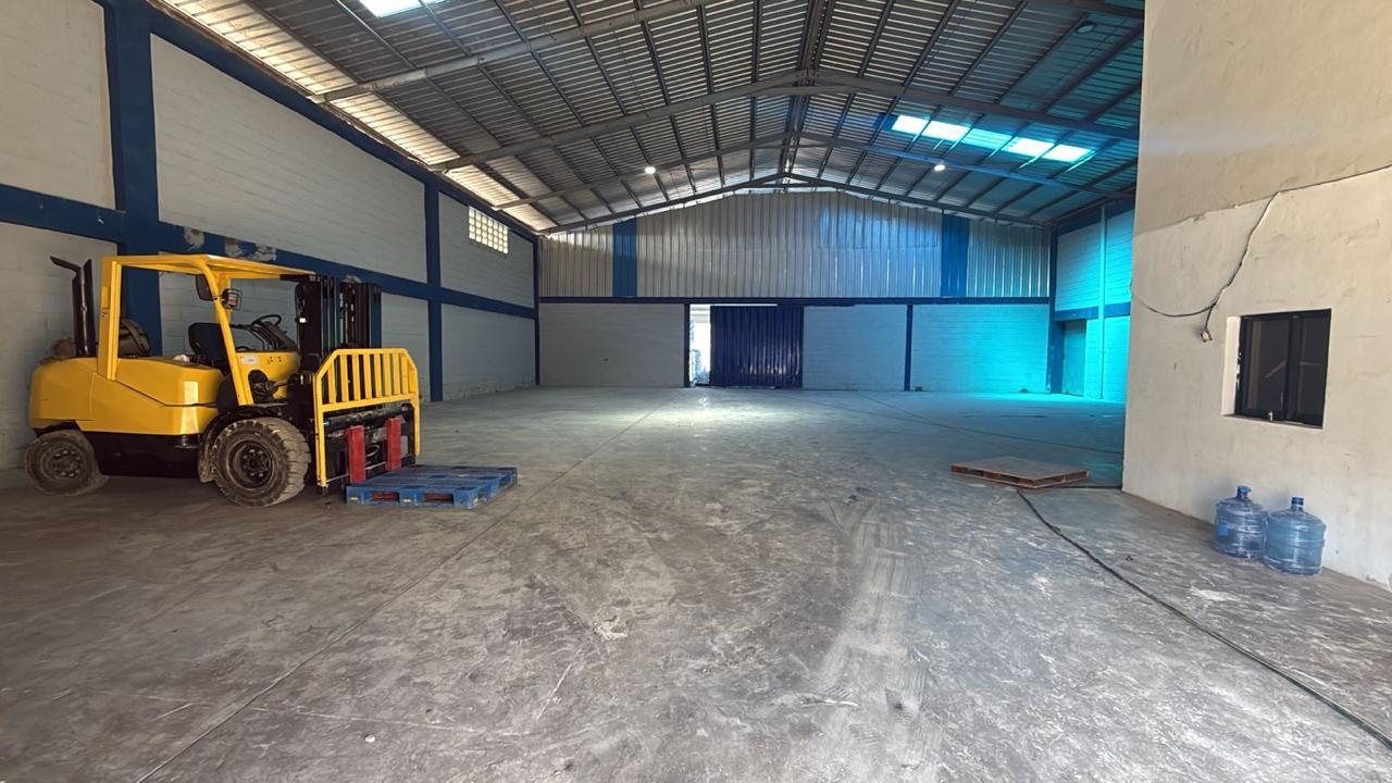Nave Industrial en Alquiler – Las Américas Santo Domingo Este  Foto 7313641-9.jpg