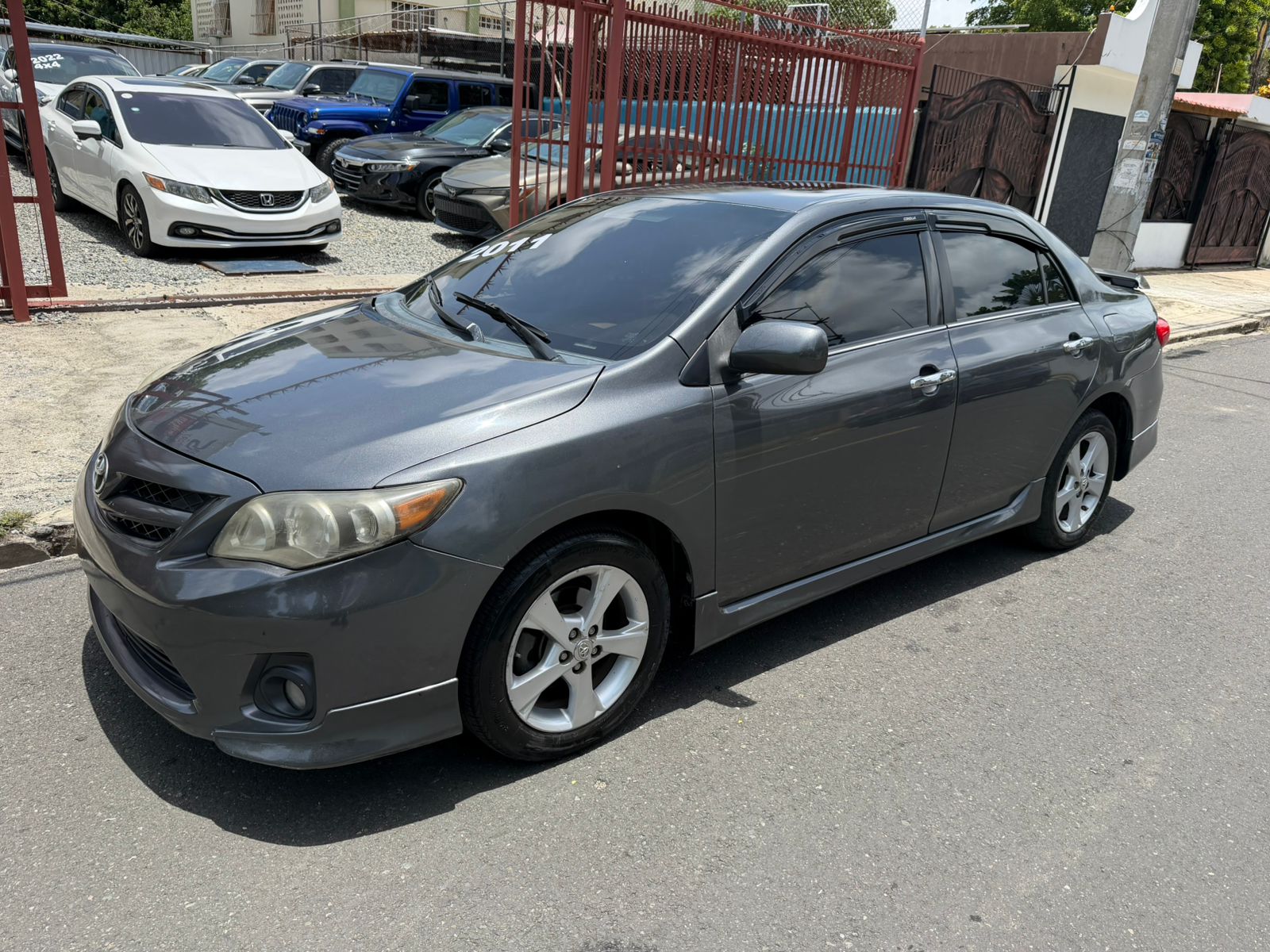 toyota corolla 2011 Foto 7313643-8.jpg