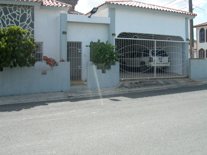 Casa Amueblada en Venta en La Romana Foto 7313664-15.jpg