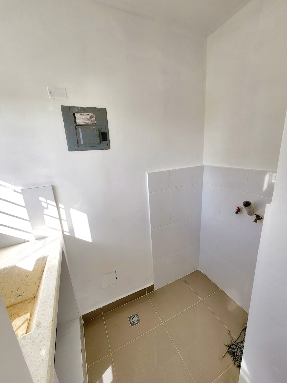 Casa en Alquiler – Segundo Nivel  Próximo a la Av. Independencia Km. 7 Foto 7313667-14.jpg