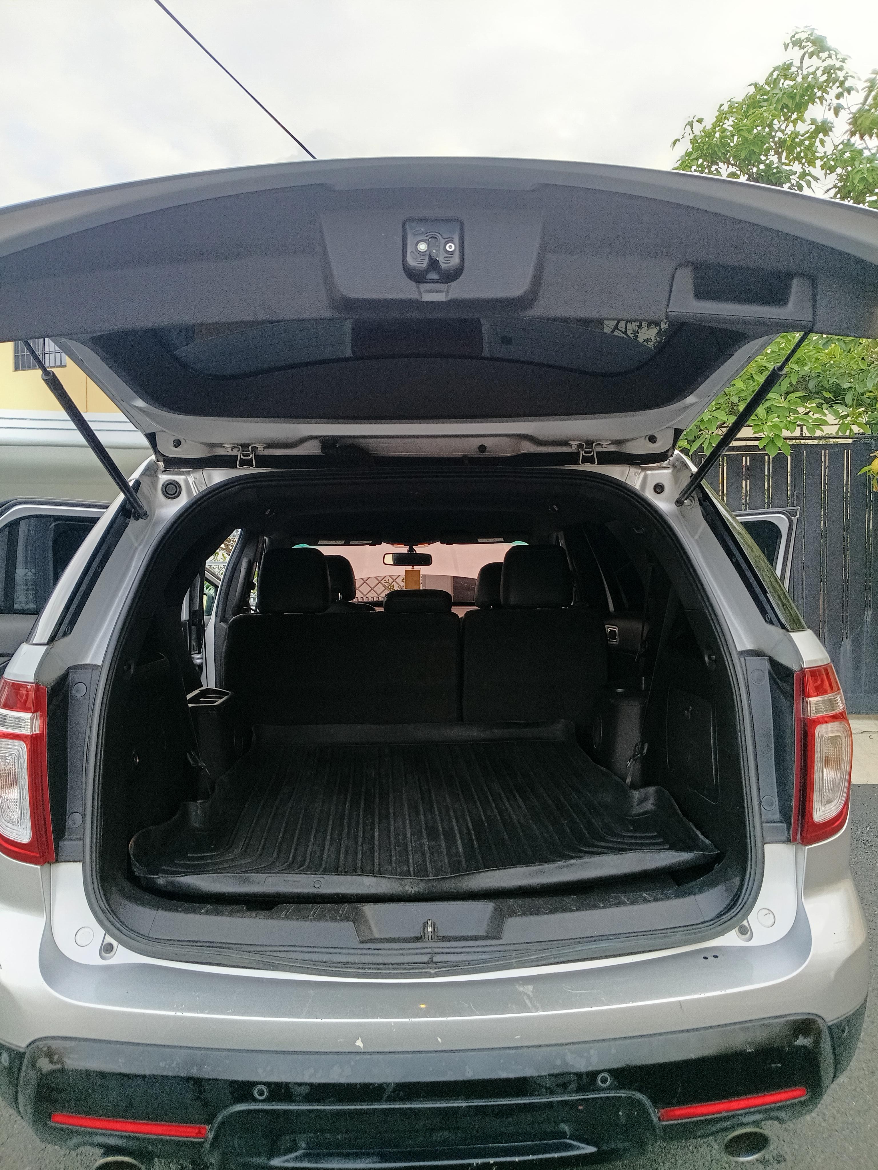 Ford Explorer XLT de la Casa 3 Filas de Asientos 14 Foto 7313675-12.jpg