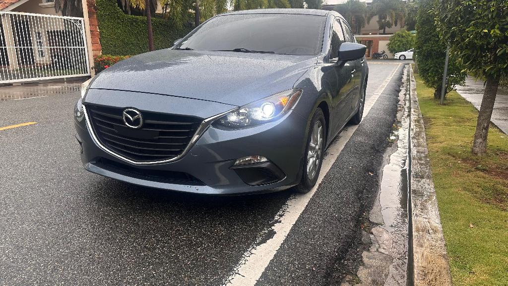 mazda 3 touring 2014 en Peravia Foto 7313690-1.jpg