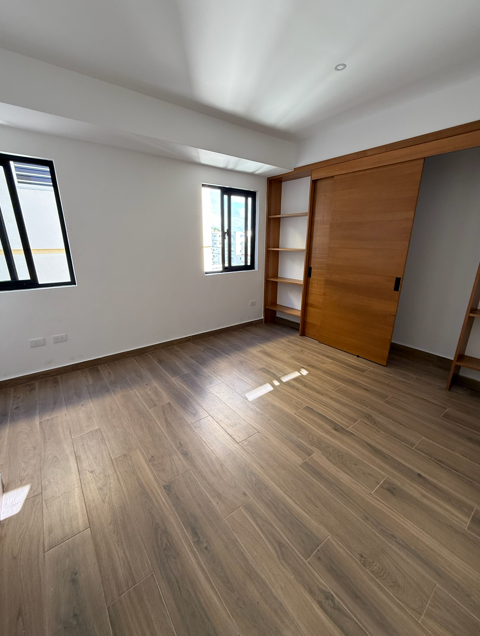 Apartamento nuevo en alquiler en Urbanización Real Foto 7313697-3.jpg
