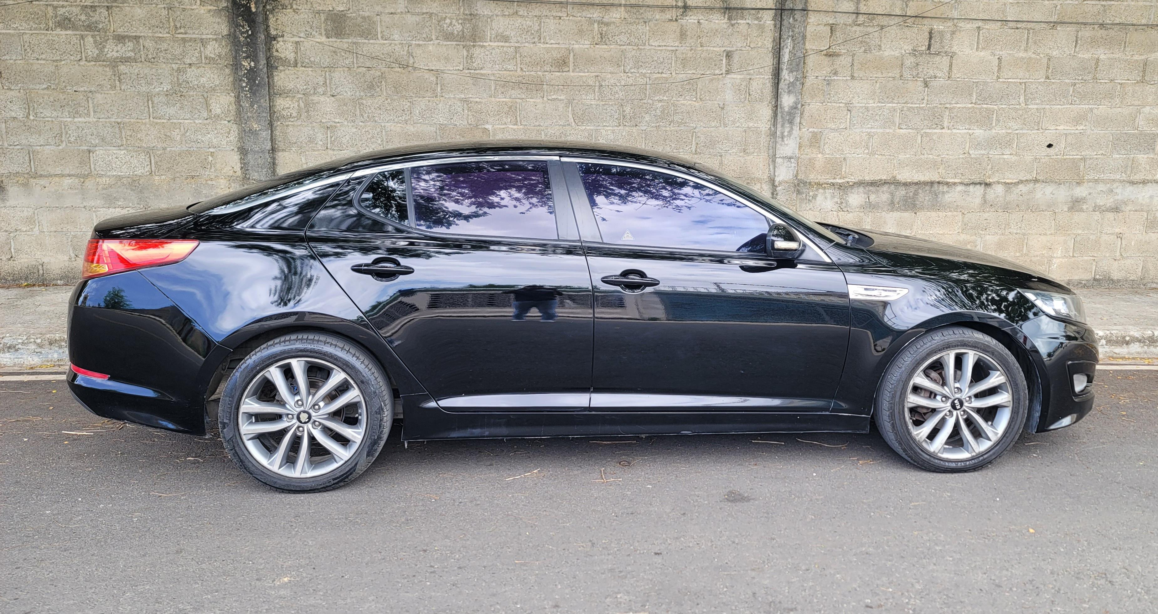 Kia k5 color negro 2013 Foto 7313736-3.jpg