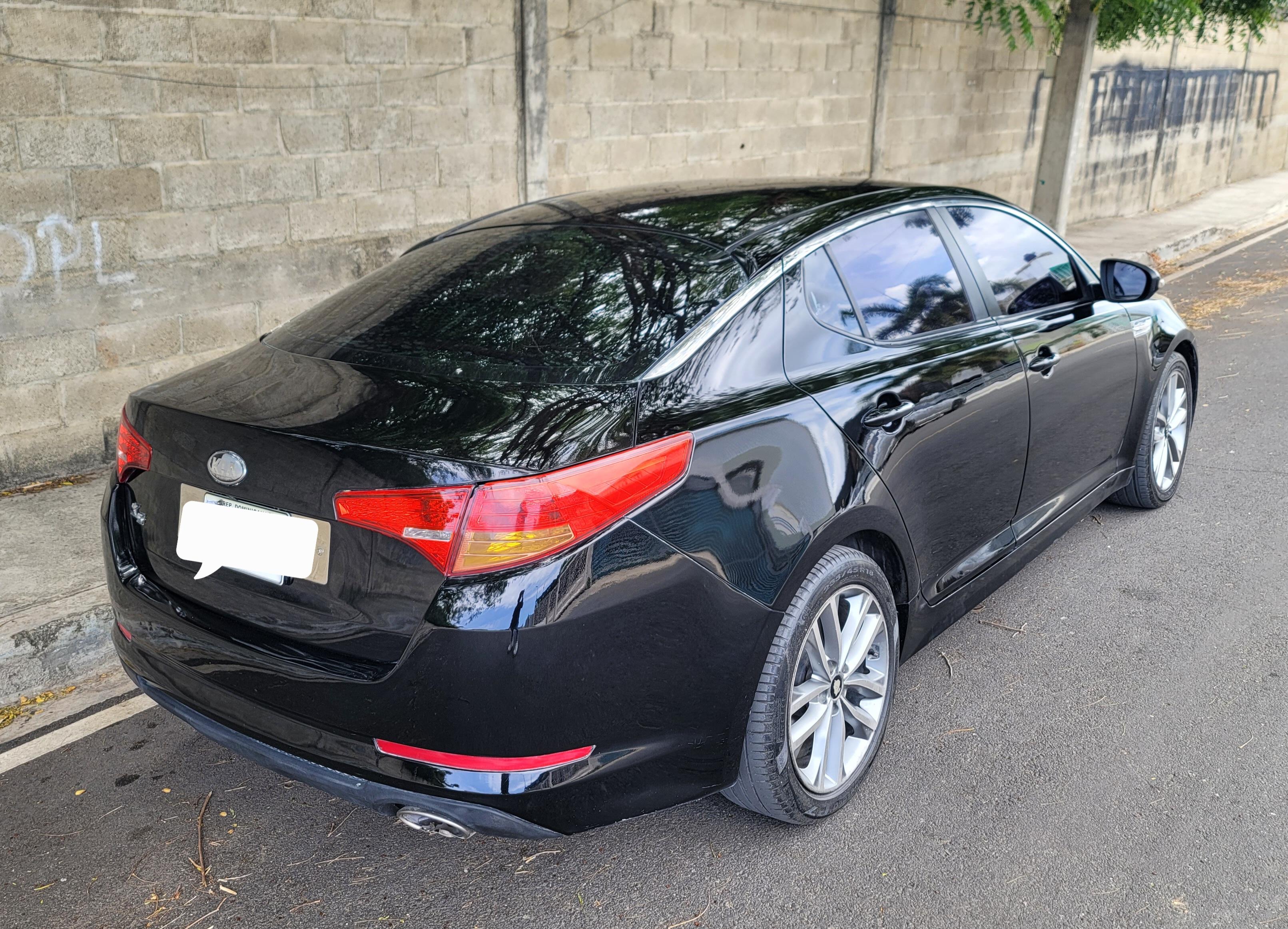 Kia k5 color negro 2013 Foto 7313736-4.jpg