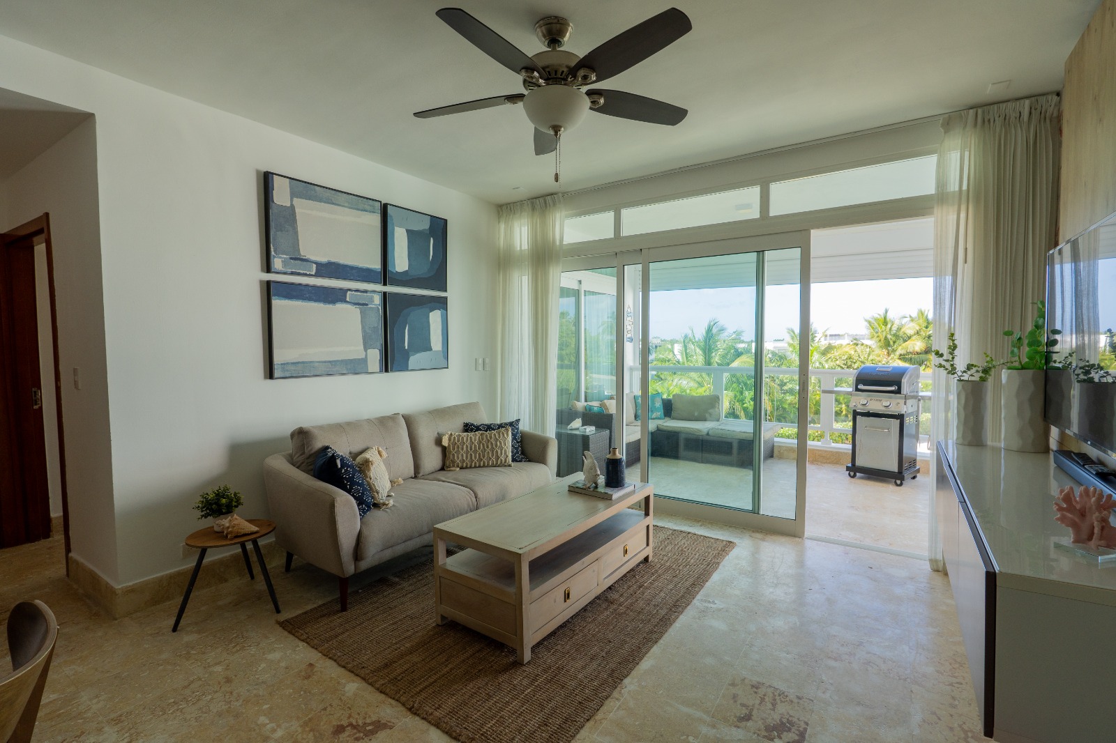 Vendo Hermoso apartamento en primera línea de playa en Playa Nueva Rom Foto 7313768-6.jpg