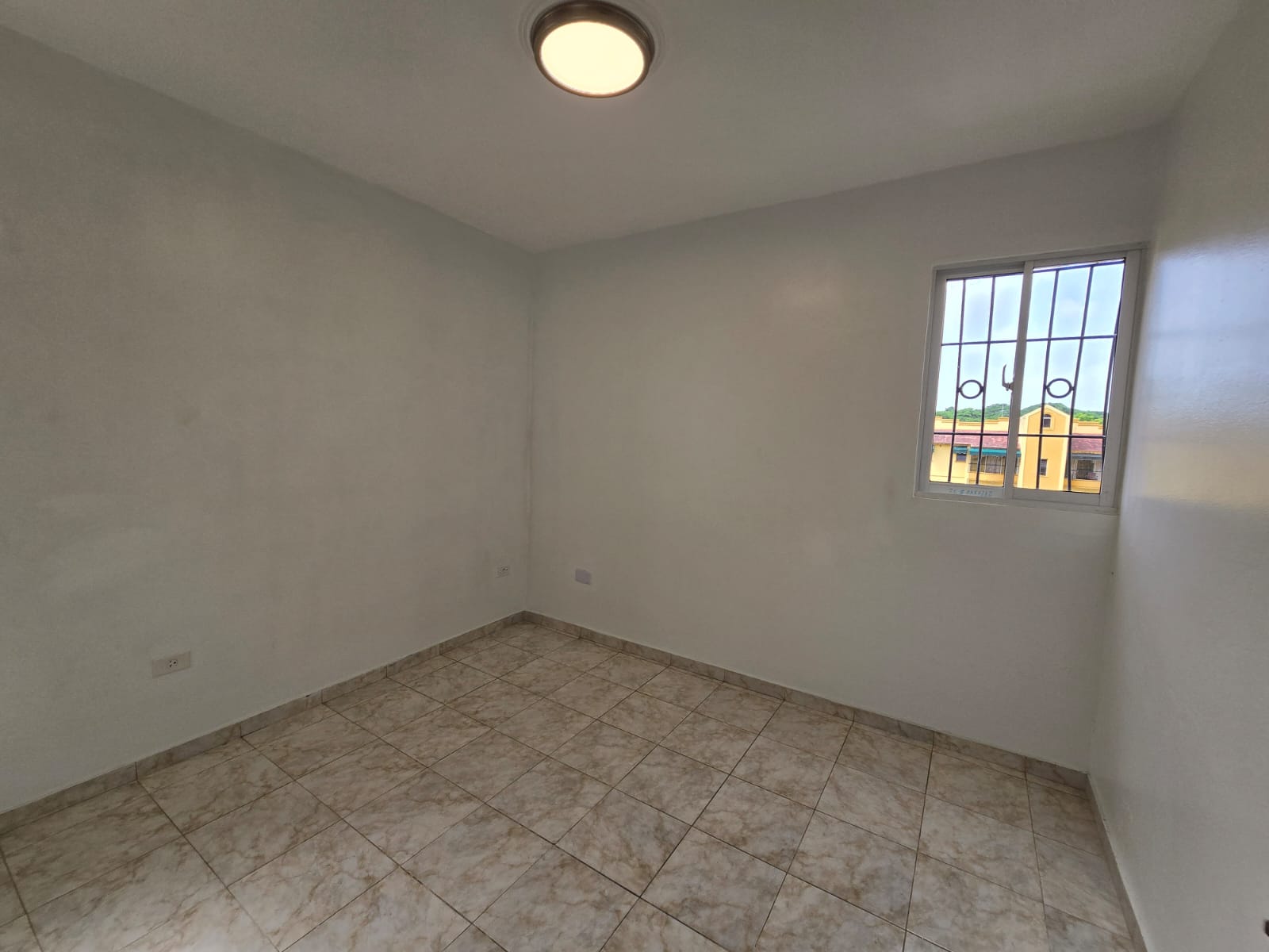 Apartamento en la Jacobo Majluta 4to piso No terraza  Foto 7313803-6.jpg
