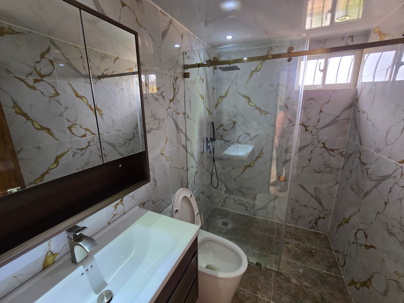 Apartamento en la Jacobo Majluta 4to piso No terraza  Foto 7313803-7.jpg