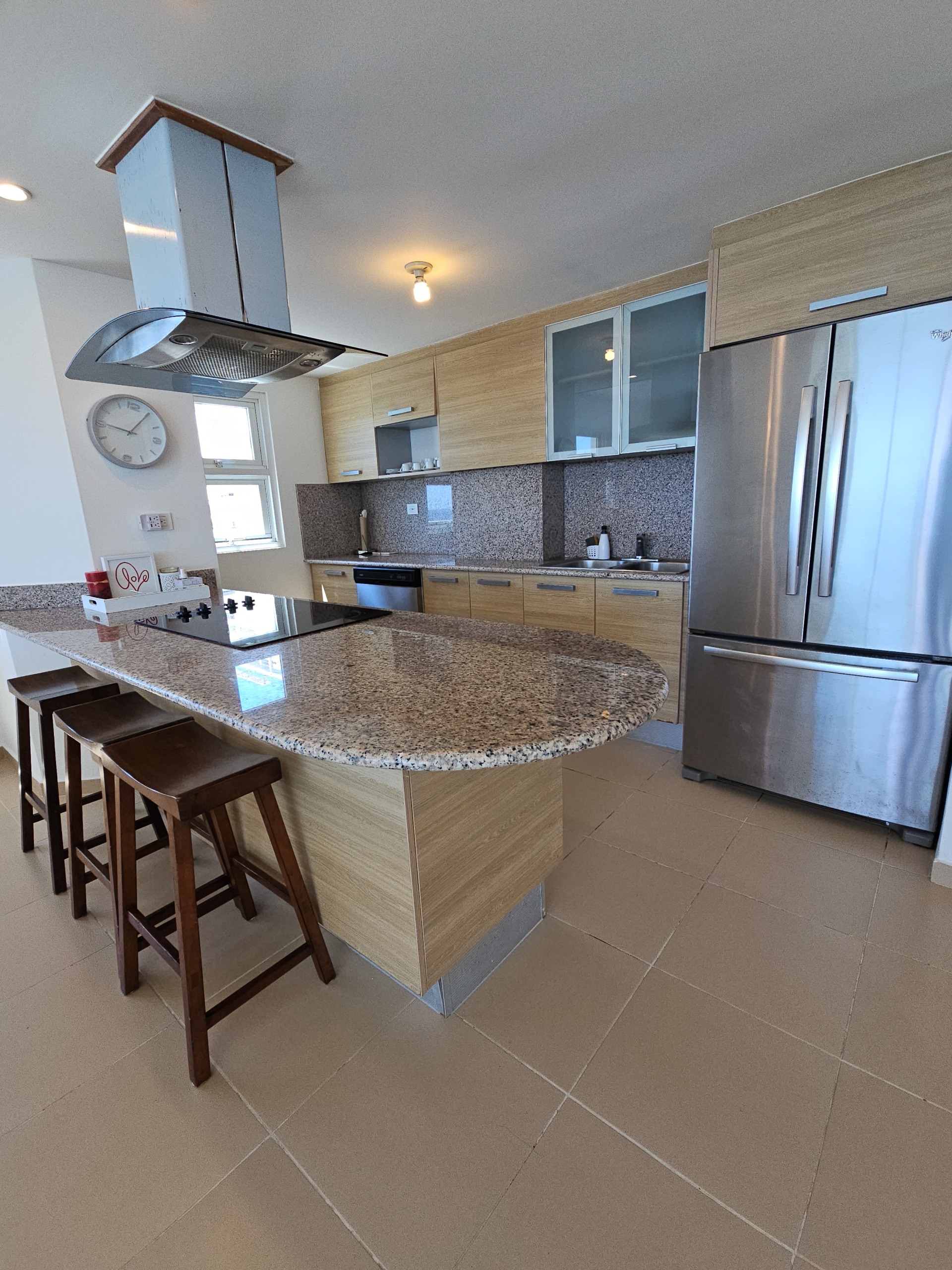 Vendo Hermoso Apartamento en PRIMERA Línea de Playa  Juan Dolió en MAR Foto 7313860-3.jpg