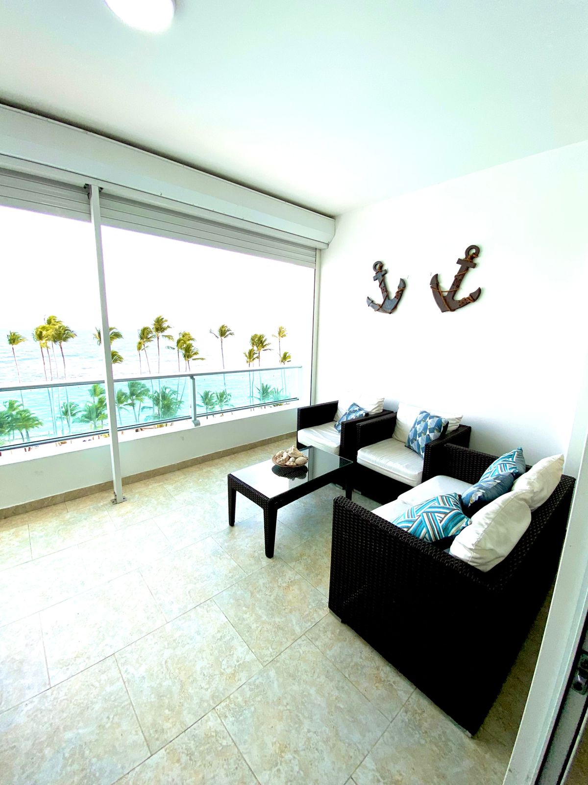 Vendo Hermoso Apartamento en PRIMERA Línea de Playa  Juan Dolió en MAR Foto 7313863-7.jpg