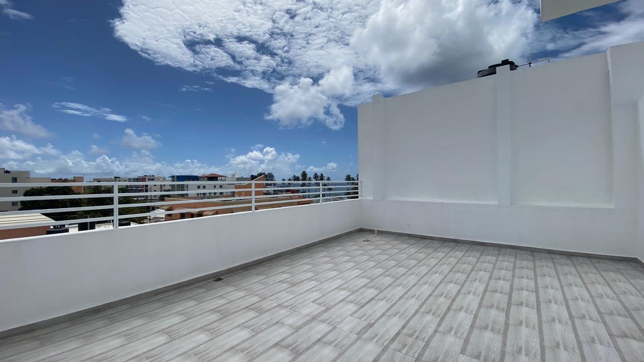 Vendo Penthouse en los corales de sur  4to piso  3 habitaciones princi Foto 7313894-13.jpg
