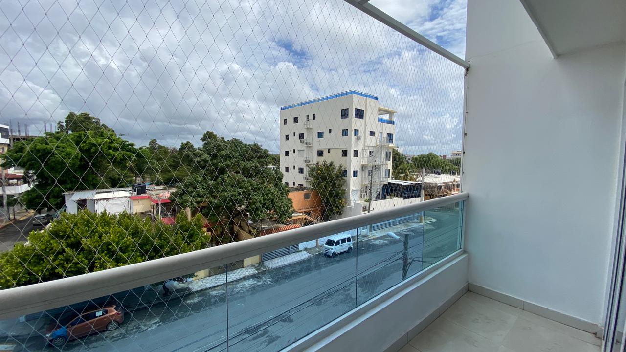 Vendo Penthouse en los corales de sur  4to piso  3 habitaciones princi Foto 7313894-14.jpg