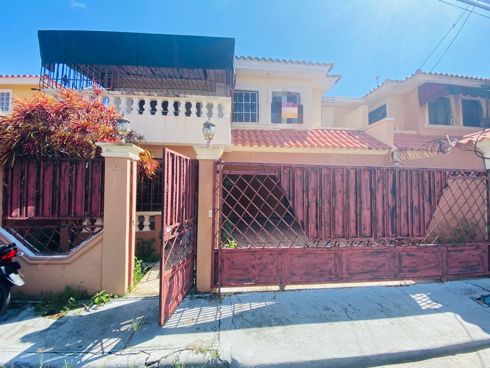 Vendo Casa en Residencial del Este  Zona Oriental    Arriba   3 Habita Foto 7313895-3.jpg
