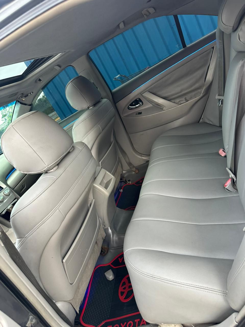 Toyota Camry le 2010  Foto 7313931-6.jpg