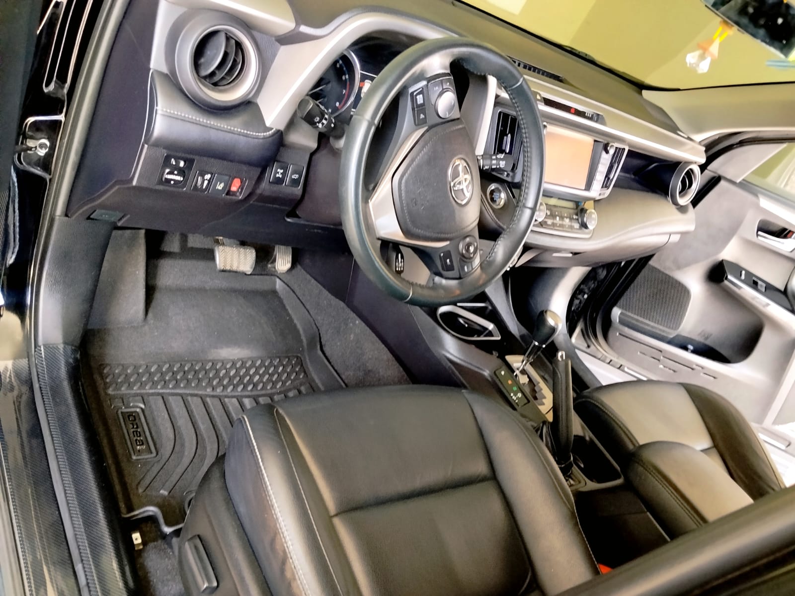 TOYOTA RAV4 LIMITE 4X4 FULL AÑO 2017 Foto 7313944-4.jpg