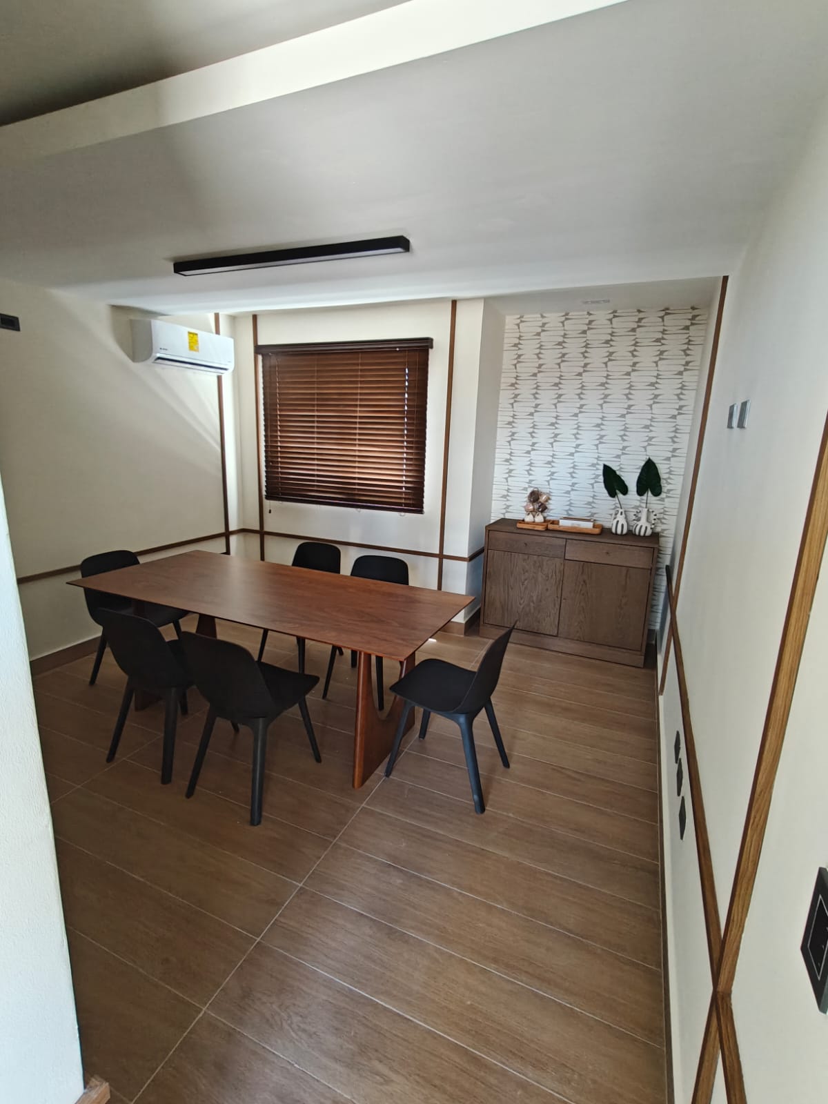 Se alquila hermoso apartamento Evaristo Morales Foto 7313951-9.jpg