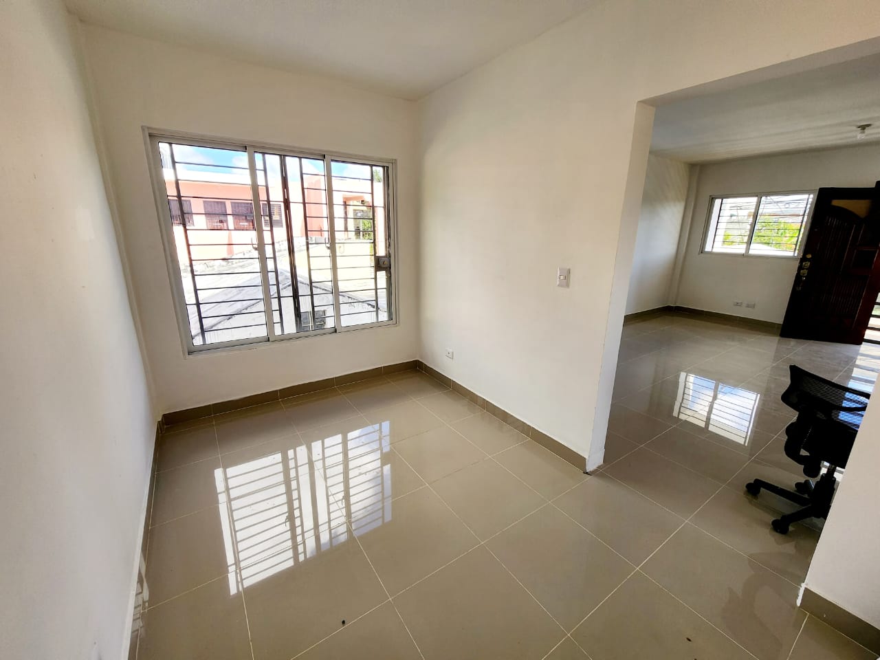 casa en alquiler uso comercial segundo nivel av. independencia  Foto 7313952-6.jpg