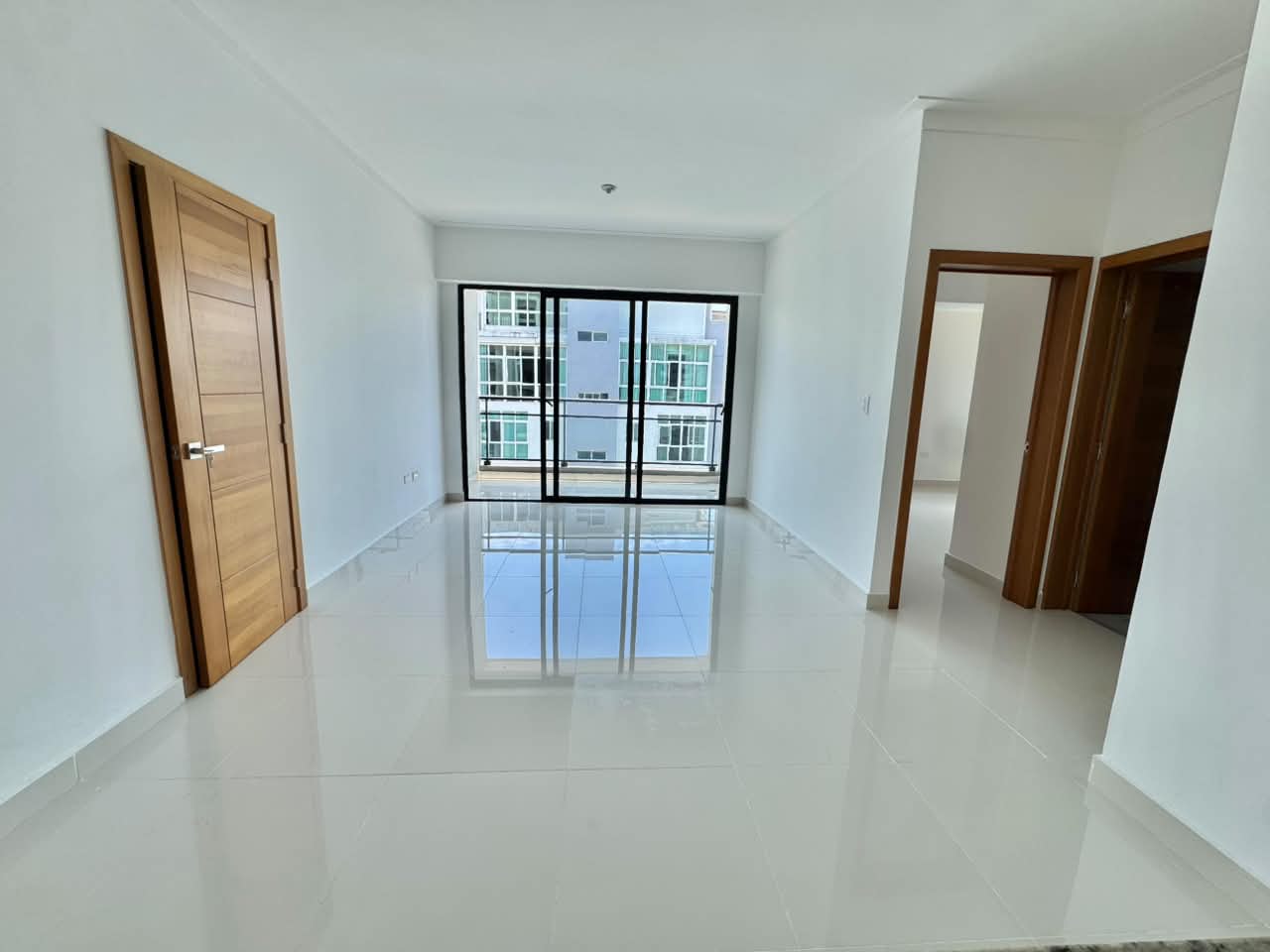 Apartamento Nuevo en Alquiler RENACIMIENTO USD 1000.00 Vacío USD 1150. Foto 7314010-14.jpg