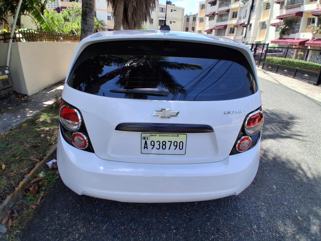 Chevrolet Sonic LS Hatchback 2015 Mecanico Foto 7314040-5.jpg
