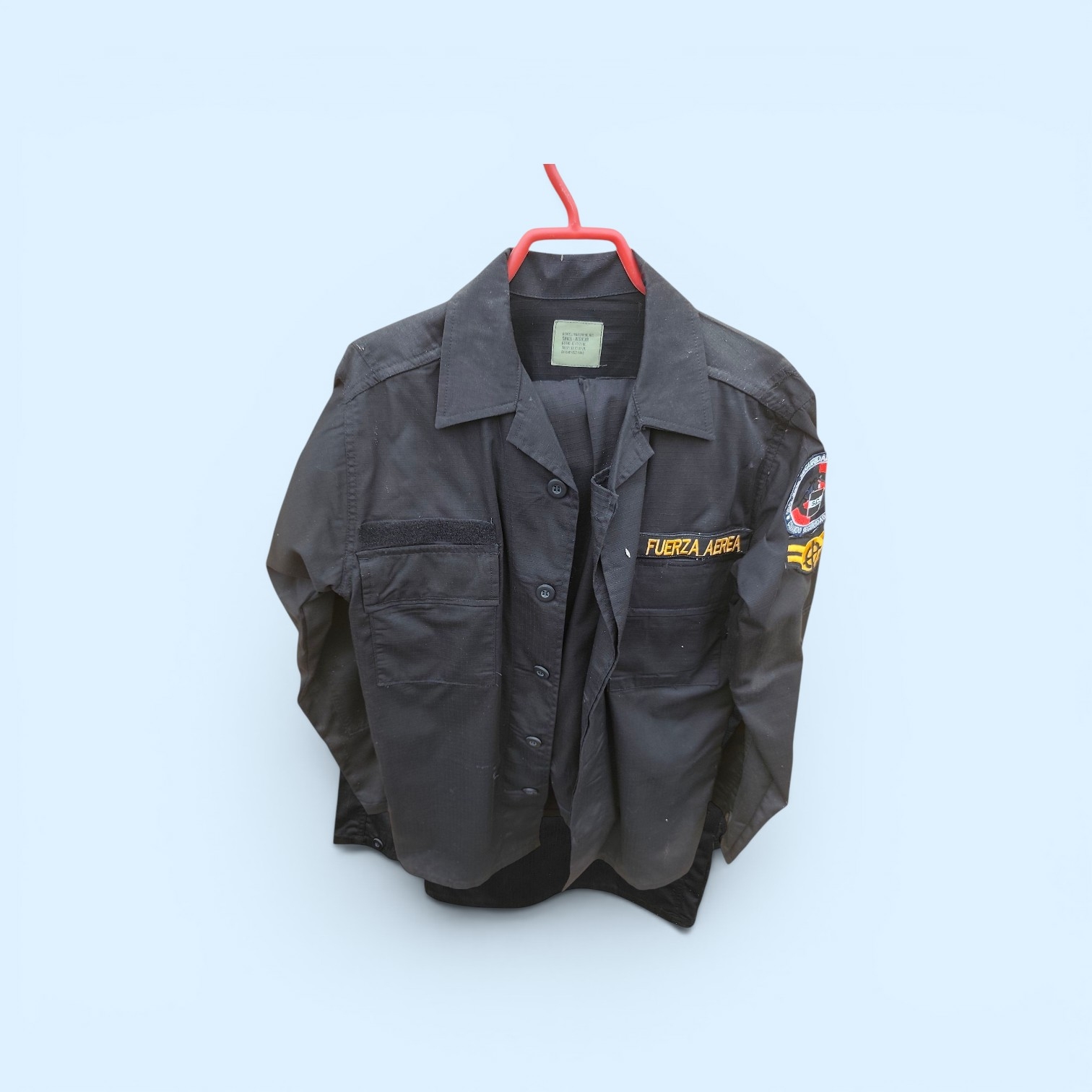 Vendo uniforme para policía dominical botas y más nuevo y usado Foto 7314044-8.jpg