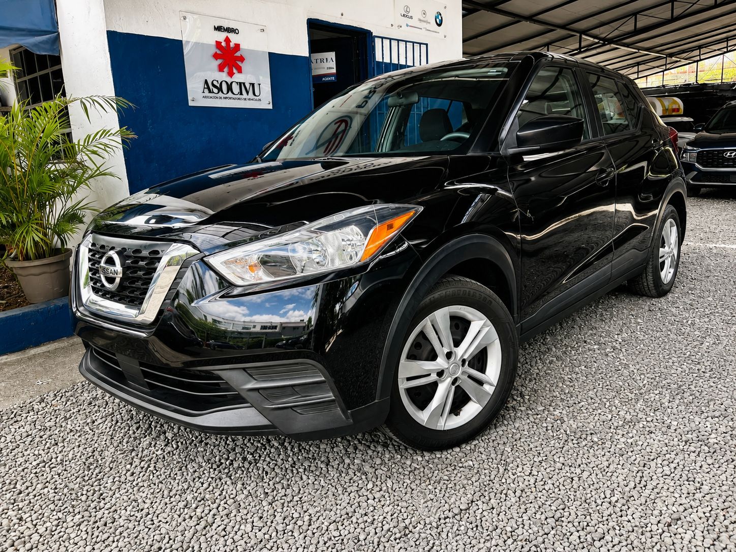 NISSAN KICKS 2020 CLEANNNN CARFAXXX!!!!!!!!!!!! Foto 7314073-2.jpg