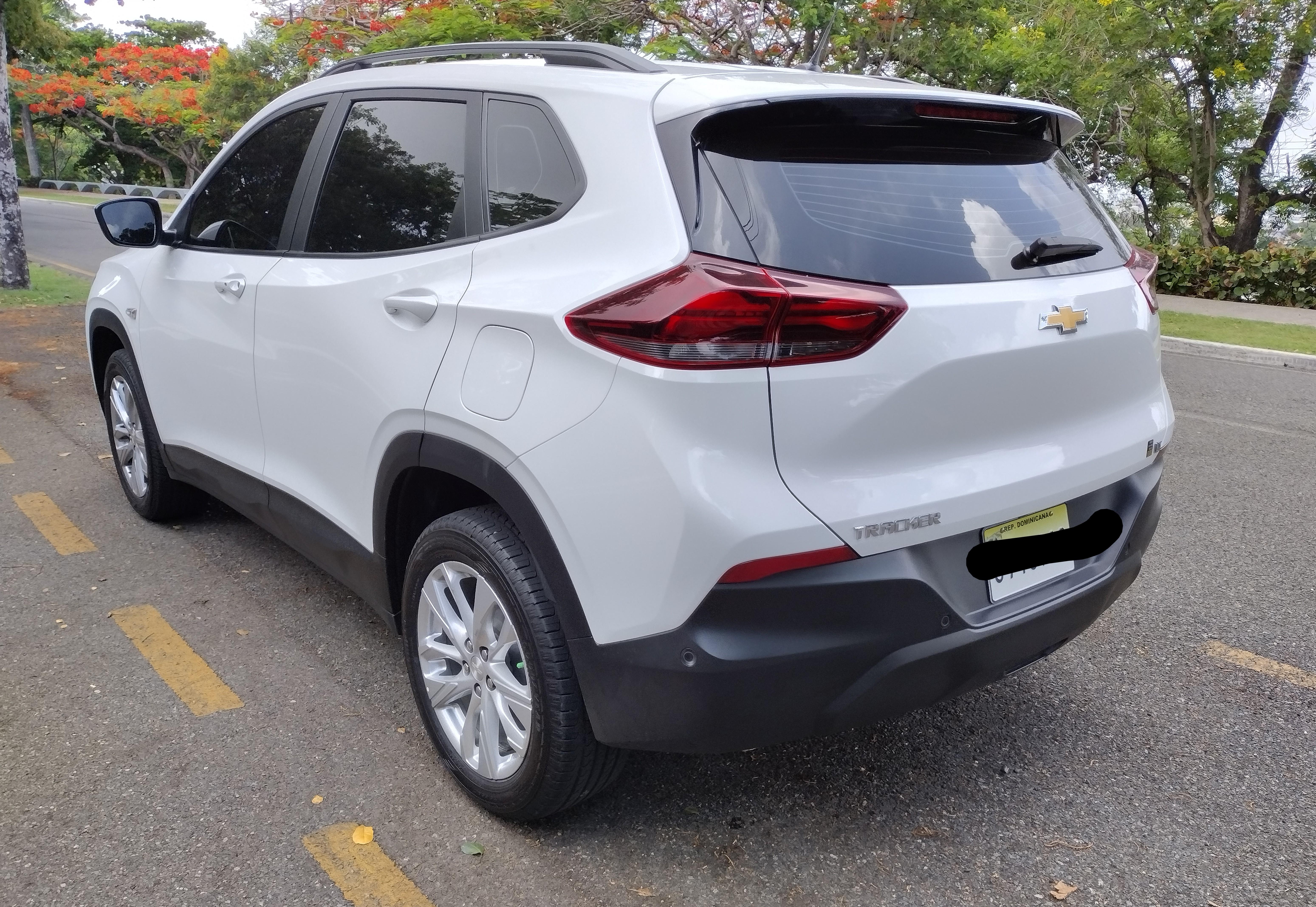 Chevrolet Tracker LT 2023  con 10770 Km Foto 7314083-3.jpg