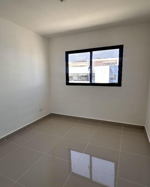 Apartamento con terraza en alquiler en Santo Domingo Este  Foto 7314086-4.jpg