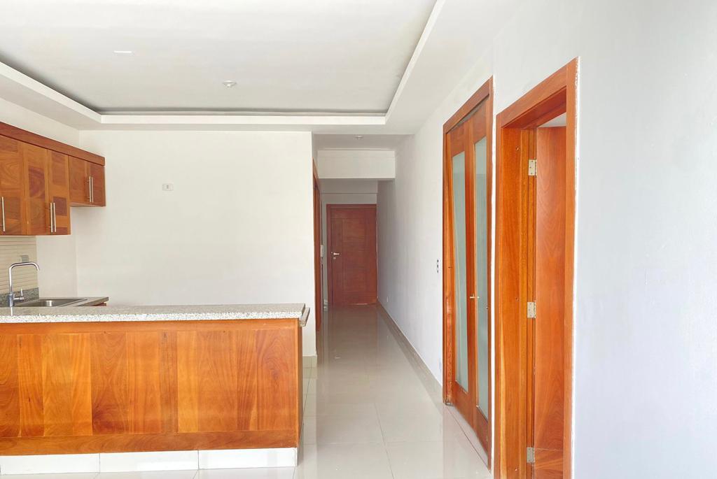Alquiler apartamento vacío???? en Urb Fernández próx .al Bravo  Church Foto 7314101-4.jpg