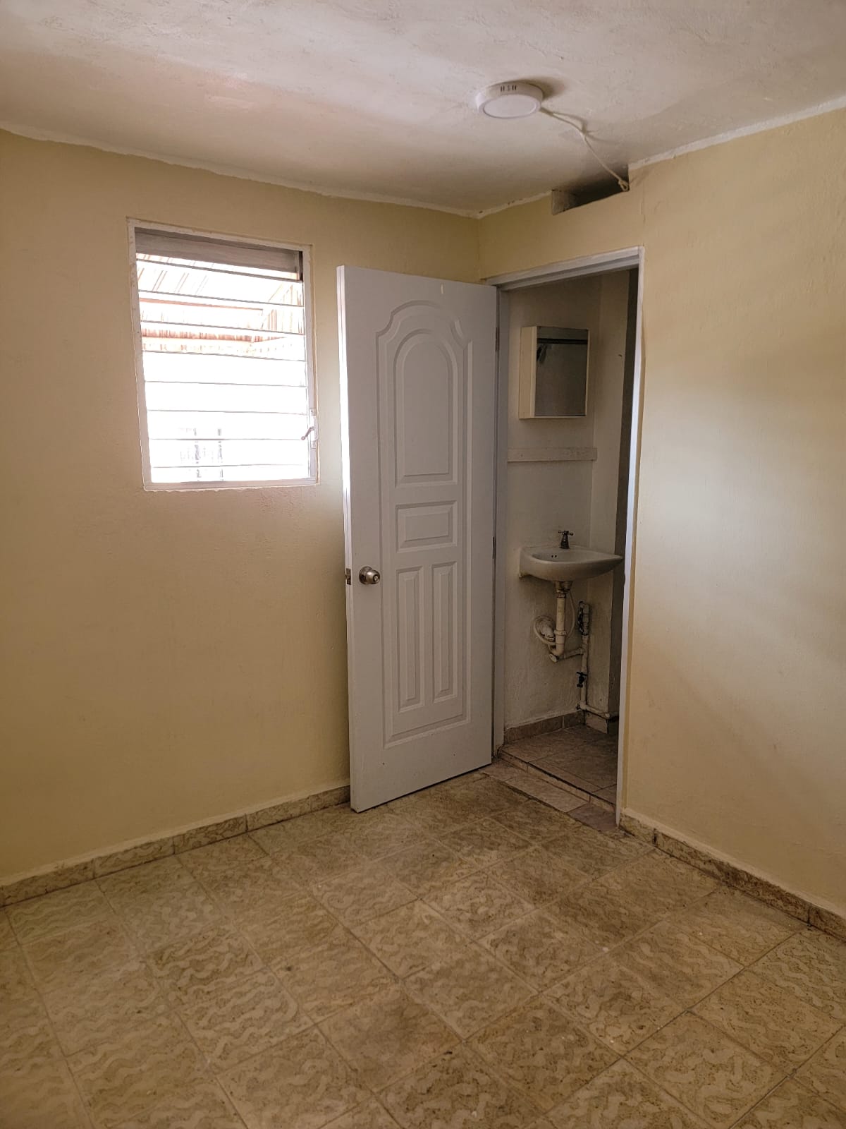 RENTO APARTAMENTO DE UNA HABITACION EN LA AV. SAN VICENTE DE PAUL STO. Foto 7314103-3.jpg