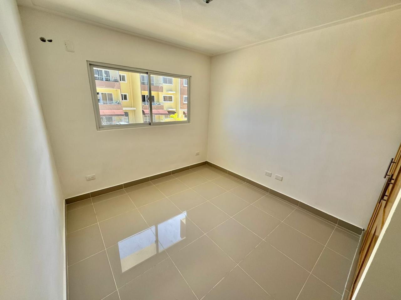 Apartamento Nuevo en Venta SAN ISIDRO RD5800000.00 Mantenimiento RD200 Foto 7314132-4.jpg